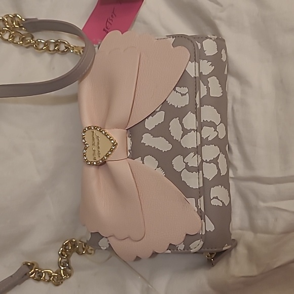 Handbag - Picture 1 of 6